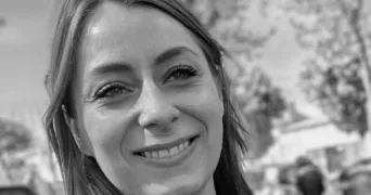 servane cat sitter à BORDEAUX 33000