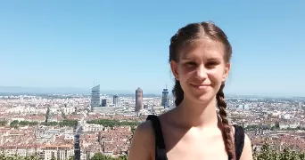 laetitia pet sitter à COMMENTRY 03600