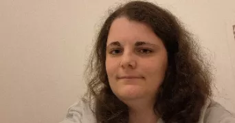 manon pet sitter à STE GENEVIEVE DES BOIS 91700