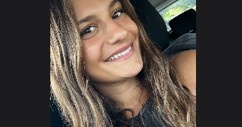 candyce pet sitter à LA LONDE LES MAURES 83250_0