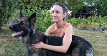 charlotte pet sitter à BLANQUEFORT 33290
