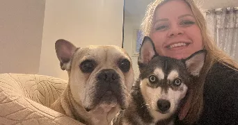 déborah pet sitter à FONTAINEBLEAU 77300