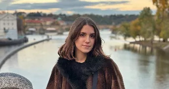 léa pet sitter à Maisons-Alfort 94700