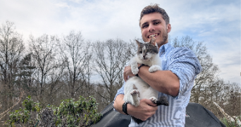 hugo cat sitter à MAUREPAS 78310_0