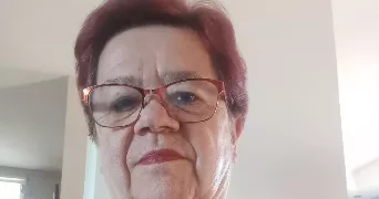 nadine pet sitter à DAMMARIE LES LYS 77190