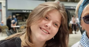 sarah pet sitter à ST QUENTIN DE BARON 33750