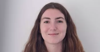 célia pet sitter à MENNECY 91540