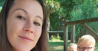 mélaine pet sitter à ST PIERRE DE BAT 33760