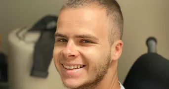 lucas pet sitter à DARDILLY 69570