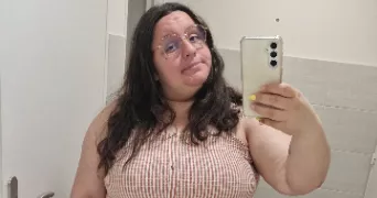 leslie pet sitter à ANTONY 92160