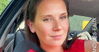 lindsay pet sitter à ST AMAND LES EAUX 59230