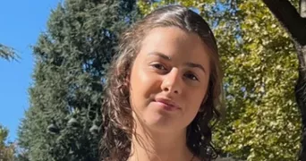 clara pet sitter à VENNECY 45760