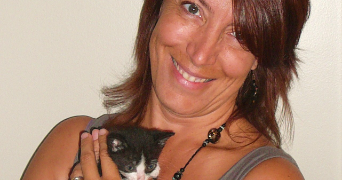 fabienne pet sitter à ST LAURENT DU BOIS 33540_1