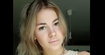 maelle pet sitter à PARIS 15 75015