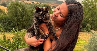 alison pet sitter à FONTENAY LE FLEURY 78330_3