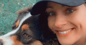 stéphanie pet sitter à GRATENTOUR 31150