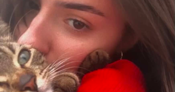 hélène pet sitter à ST GELAIS 79410_0
