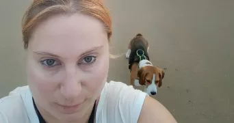 estelle pet sitter à AY CHAMPAGNE 51160