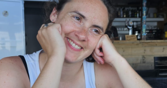 eva pet sitter à ST MAUR DES FOSSES 94100