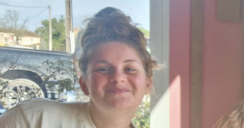 maëlys pet sitter à YVRAC 33370_0