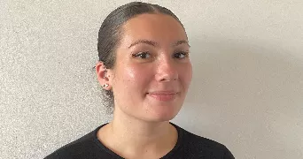 laura pet sitter à CHAMPIGNY SUR MARNE 94500