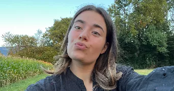 julie pet sitter à PONT DU CHATEAU 63430