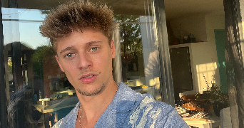 benjamin pet sitter à LE CRES 34920_2