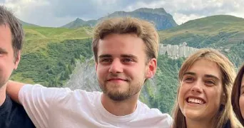 damien pet sitter à PARIS 14 75014