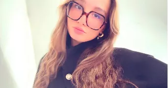 kenza pet sitter à SOTTEVILLE LES ROUEN 76300