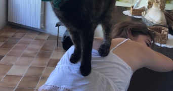 eugénie pet sitter à VANVES 92170_2