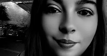 laure pet sitter à ST AIGNY 36300