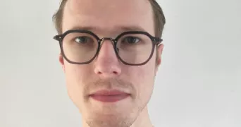 clément dog sitter à VIEUX BERQUIN 59232