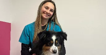 laura pet sitter à CHEVRY COSSIGNY 77173