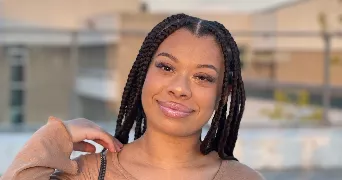 rebecca pet sitter à LYON 03 69003