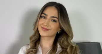 anahita pet sitter à MONTREUIL 93100