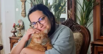 issra pet sitter à ST MARTIN D HERES 38400
