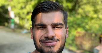 salajian pet sitter à POITIERS 86000