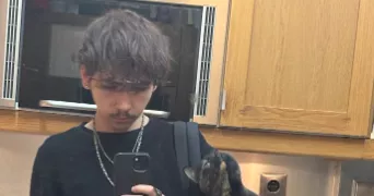 enzo pet sitter à PARIS 11 75011