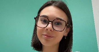 léa pet sitter à FONTAINE LES DIJON 21121