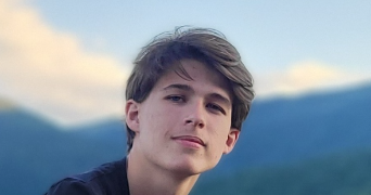 alix pet sitter à LAVERNOSE LACASSE 31410_0