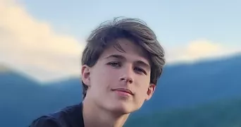 alix pet sitter à LAVERNOSE LACASSE 31410