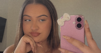 mailys  pet sitter à Andouille  53240_2