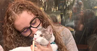 chloé pet sitter à LILLE 59260