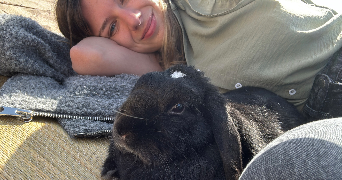 delphine pet sitter à LYON 01 69001_0