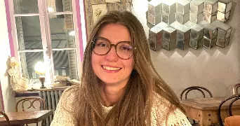 clara pet sitter à PARIS 04 75004