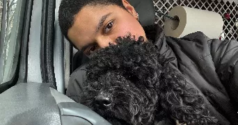 laura pet sitter à VIGNEUX SUR SEINE 91270