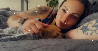 dorine pet sitter à AMIENS 80000