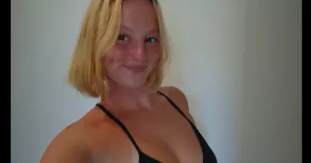 lily pet sitter à CARROS 06510