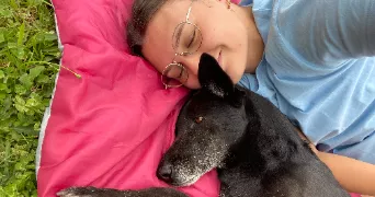 florine pet sitter à AMBRIERES LES VALLEES 53300