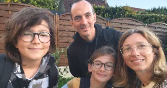 florence cat sitter à Nanteuil le Haudouin 60440